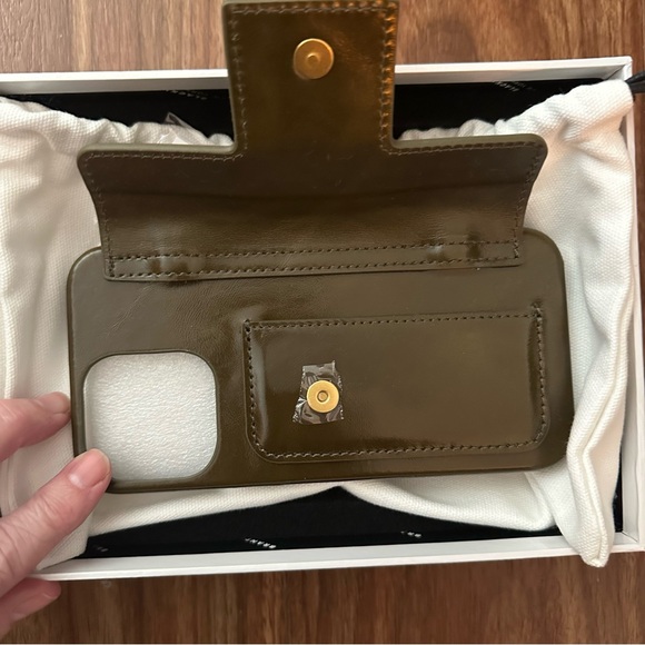 Brandon Blackwood Nia Phone Case Oiled Leather Olive Green iPhone 14 Pro Max - Picture 11 of 11